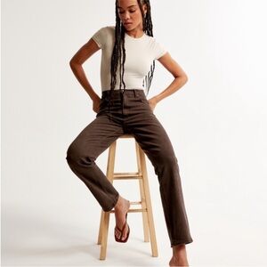 Abercrombie & Fitch Brown 90’s Relaxed Jeans - High Rise